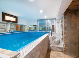 Beautiful Villa With Private Spa - Happy Rentals，位于Alviano的度假屋