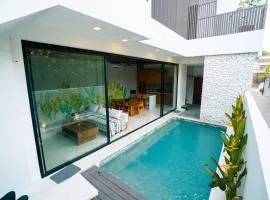 Pradha Kuta, 3 BDR, 3 minutes from seminyak beach