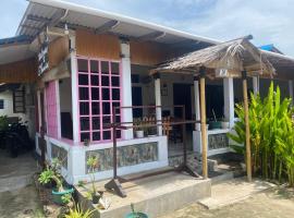 EL Homestay Bunaken，位于布纳肯的酒店