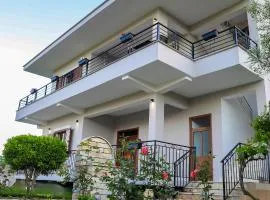 Villa Tabaku