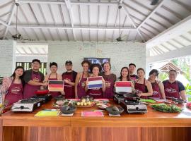 Anggrek Putih Homestay & Cooking Class，位于圣吉吉的旅馆