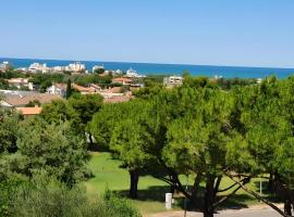 Villetta Panoramica con Giardino a Riccione，位于里乔内的酒店