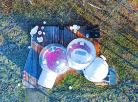 L ost in Sensations -Hébergements Insolites et Suites de luxe Spa Sauna Piscine Forêt，位于Marcenais的山林小屋