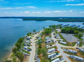 Four Corners RV Resort，位于安条克的酒店