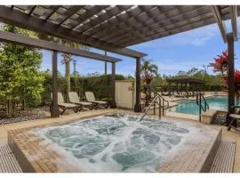 Luxury Townhome - 5 minutes to Disney