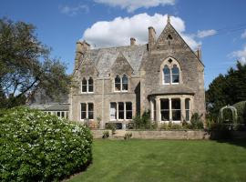 The Rectory Lacock - Boutique Bed and Breakfast，位于拉科克的住宿加早餐旅馆