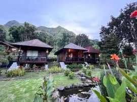 塞姆巴伦吉塔山林小屋