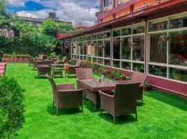 Hotel Crown Plaza