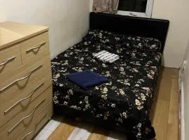 Leicester UK Room 1 city centre