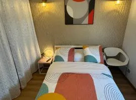 Chambre privée-Clim-TV-Confort-Breakfast inclus