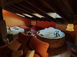 El Planeta Escondido，位于Losana de Pirón的酒店