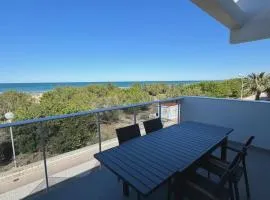 Fabuloso apartamento en primera línea de playa