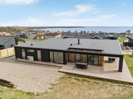 Awesome Home In Sjlund With Wifi