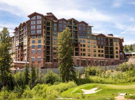 Grand Summit Lodge by Park City - Canyons Village，位于帕克城的木屋