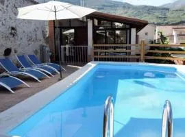Elegant Villa with Private Pool in Jerte