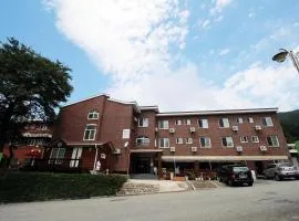 红房子汽车旅馆