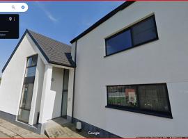 Molenbaan28，位于Merchtem的带泳池的酒店