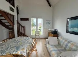 Comfortable apartment close to the sea