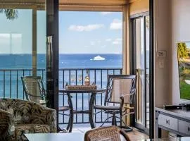 Kihei Beach Resort 501- Remodeled 2 bedroom oceanfront gem on 6 mile beach