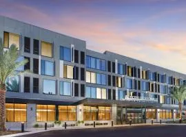 AC Hotel by Marriott Jacksonville St Johns Town Center