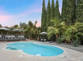 Agua Dulce - Mid Century Oasis - Pool &Hot Tub