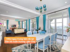 Villa Hạng Sang Đà Lạt - Gần Hồ Xuân Hương Gần Chợ Đà Lạt，位于阿普春安的酒店