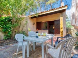 Holiday Home Les Cracks-2 by Interhome，位于拉卡诺奥肯的酒店