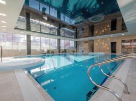 Klifowa Resort with SPA, Fitness & Kids Club by Noclegi Renters，位于里沃的酒店