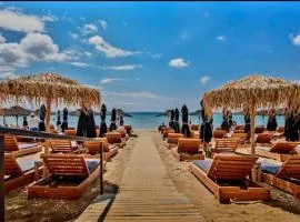 Varkiza Seaside 2BD Apartment