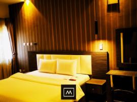 MO-House Hotels and Apartments Mabushi，位于阿布贾纳姆迪·阿齐基韦国际机场 - ABV附近的酒店