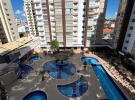 Caldas Novas - Condominio Casa da Madeira - ate 5 pessoas - PERMITIDO descer com bebida para o parque - Centro