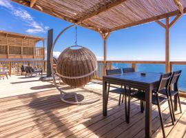 Bungalow avec terrasse vue mer，位于圣拉斐尔的酒店