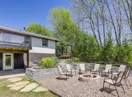 Dry Ridge Farmhouse with Hot Tub and Game Room!