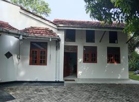 Shalom Residencies，位于尼甘布的酒店