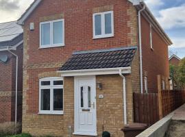 Captivating 3-Bed House in Strood Rochester Kent，位于罗切斯特的酒店