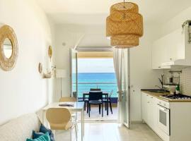 Appartamenti Vacanze Villa Meo，位于蒂雷纳自由镇的酒店
