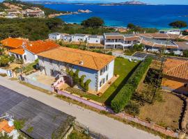 Sardinia Family Villas Villa Lucrezia，位于巴哈撒丁岛的酒店