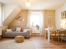 BOHO-Apartment - Feel like Home, Tiny Bathroom & Garage, 60m2，位于米赫拉克尔的酒店
