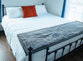 Van Wormer Room 201, Hyland Hotel，位于帕尔默的酒店