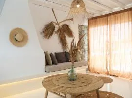 Villa Aderfia with private hot tub