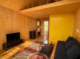 Sunny Houses domki rekreacyjne，位于索布特卡的酒店