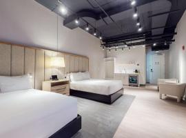 Studio 154 Luxury Hotel，位于纳什维尔Tennessee Performing Arts Center附近的酒店