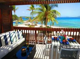 Luxury Beachfront King Suite on Sapphire Beach II