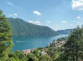 Suite in Villa Emilia- amazing lake view