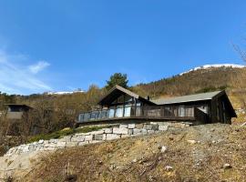Lovely Home In Valldal With Kitchen，位于瓦尔河谷的酒店