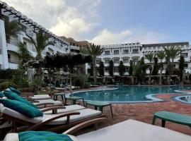 Borjs Hotel Suites & Spa，位于阿加迪尔Founty的酒店