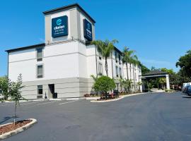 Clarion Pointe Lakeland I-4，位于莱克兰的酒店