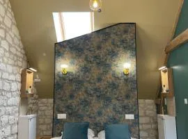 Le Relais, La Dormance, Le Bois Dormant