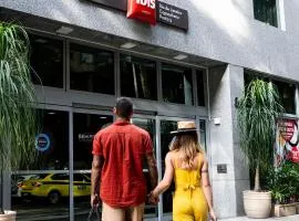 科帕卡巴纳珀斯图5号宜必思酒店