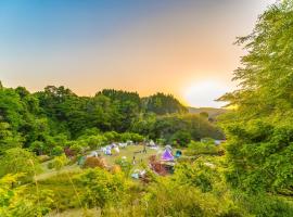 REWILD RIVERSIDE GLAMPING HILL - Vacation STAY 69024v，位于Ōtaki的露营地